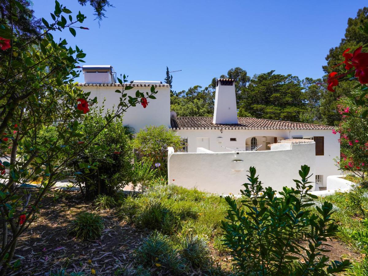 Roofed Villa In Albufeira With Private Swimming Pool Olhos de Agua  Chambre photo
