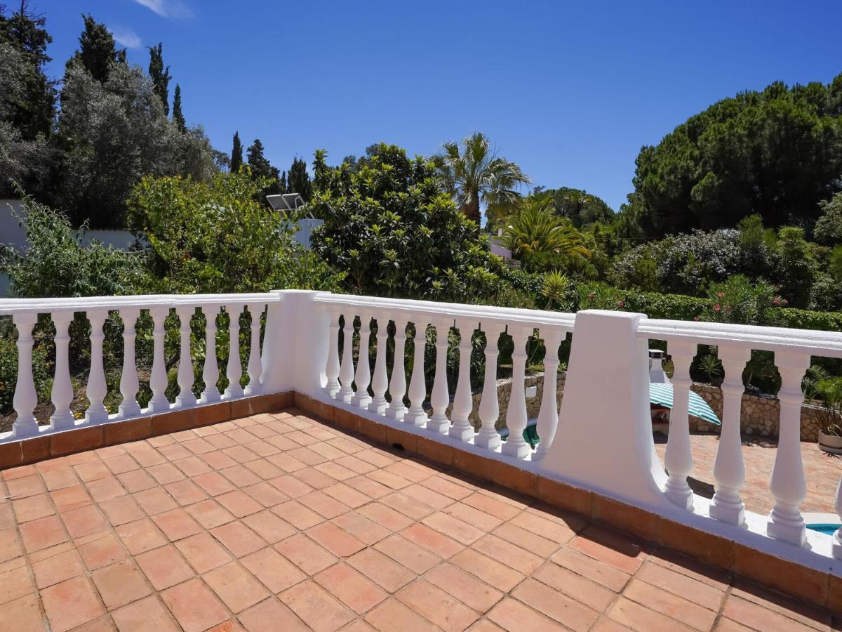 Roofed Villa In Albufeira With Private Swimming Pool Olhos de Agua  Extérieur photo