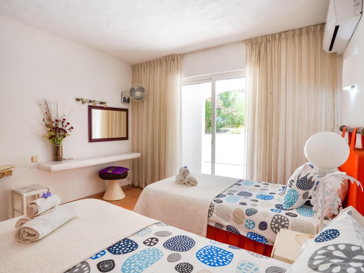 Roofed Villa In Albufeira With Private Swimming Pool Olhos de Agua  Chambre photo