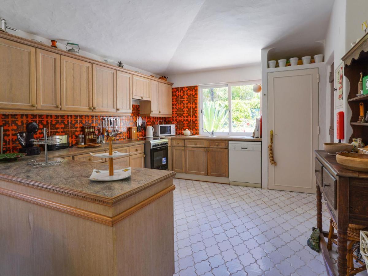 Roofed Villa In Albufeira With Private Swimming Pool Olhos de Agua  Chambre photo