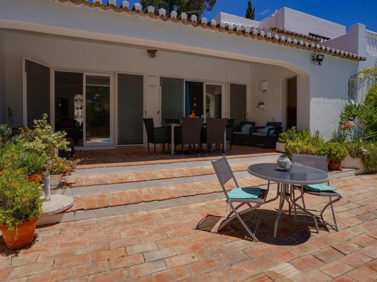 Roofed Villa In Albufeira With Private Swimming Pool Olhos de Agua  Chambre photo